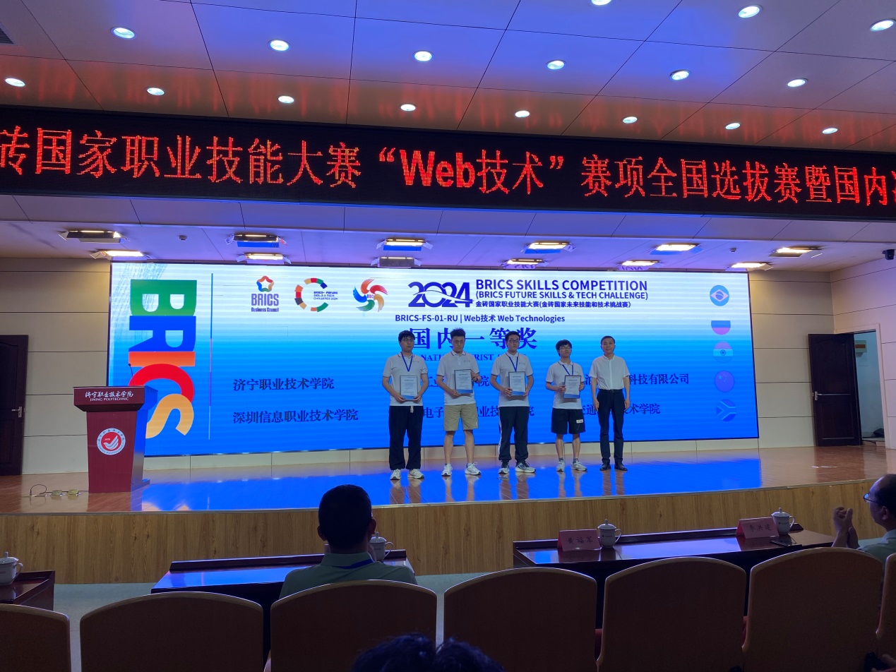 说明: C:\Users\Administrator\Documents\WeChat Files\wxid_5uaxkw0y6vvp12\FileStorage\Temp\e597e62f982086bb0745dd4971c161b.jpg